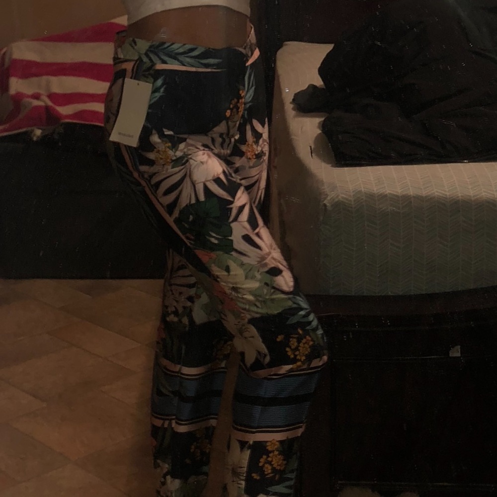 Zara Cropped print pants